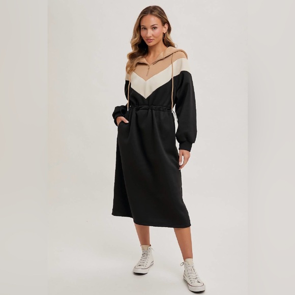 NWT Boutique Amelia Chevron Color Block Midi Hoodie Dress - Picture 5 of 9